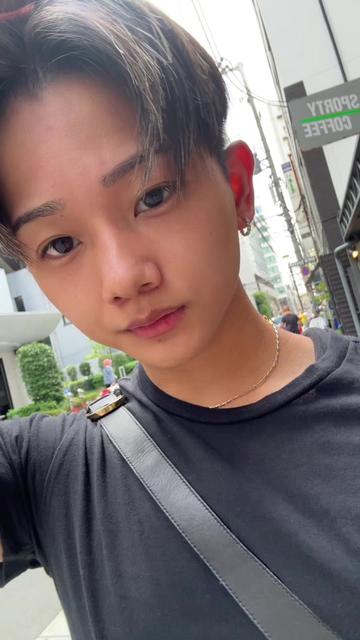 @タクマ