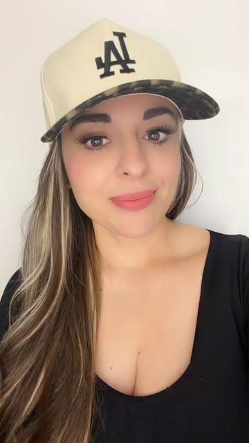 @soldbynikki_