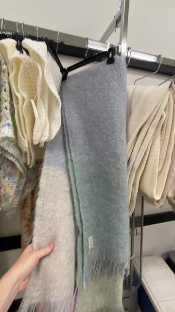 @thriftingwithconnie