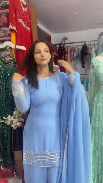 @Sharon&rsquo;sboutique