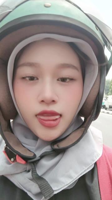 @awa😶&zwj;🌫️