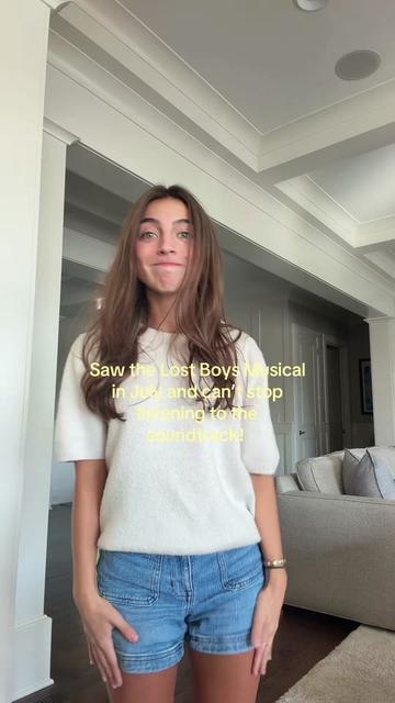 @Ellie Rae