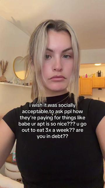 @chloe