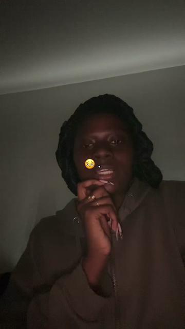 @𝐁𝐈𝐒𝐂𝐔𝐈𝐓𝟐𝐌𝐄𝐑🧜🏾&zwj;♀️