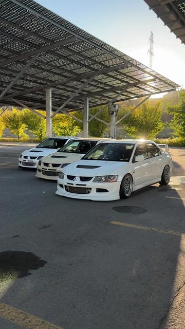 @Sandos Garage