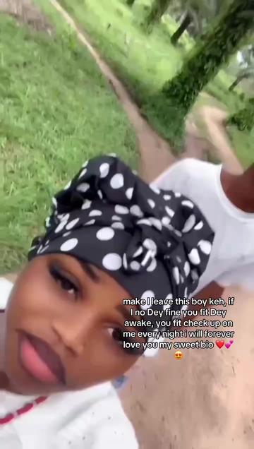 @QUEEN 💞 LOVER