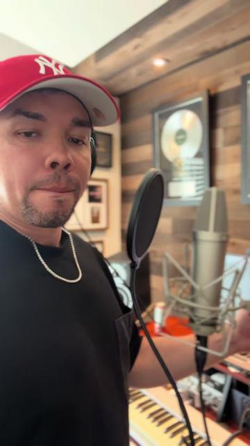 @Alex Zurdo Music 🐥