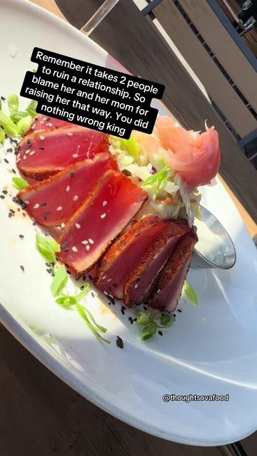 @ThoughtsoVaFood🍽🍛