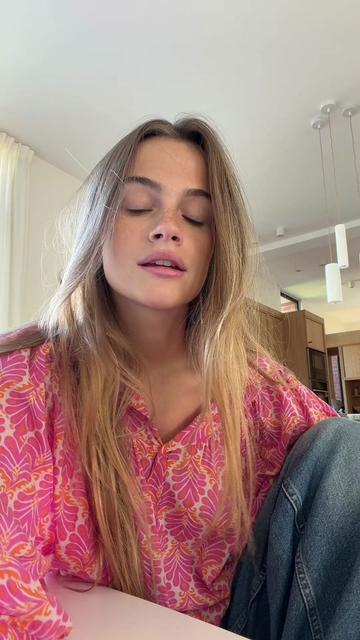 @valentinederibas