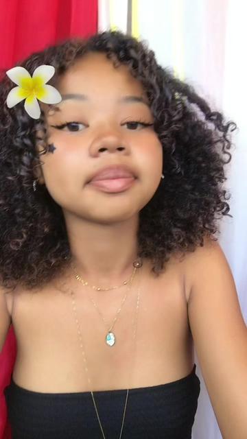 @Roxane🌸