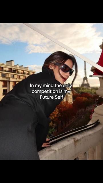 @𝒞
