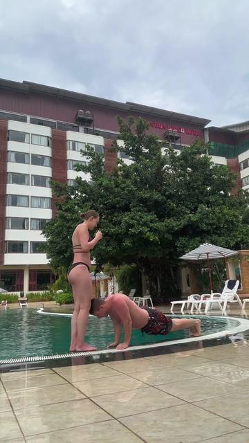 @Крестик