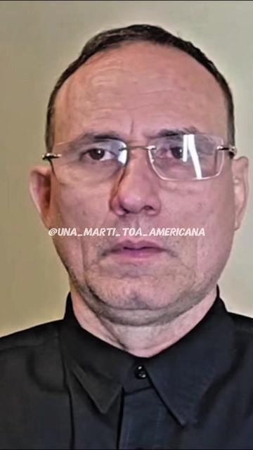 @una_marti_toa_americana