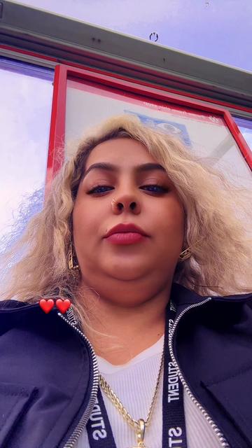 @🇨🇿 lavita lola 🥰