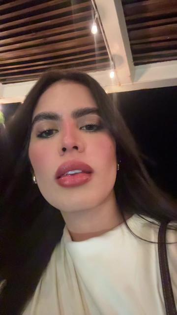 @Adriana
