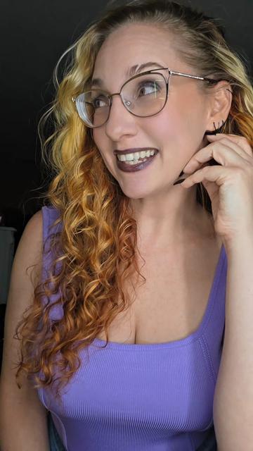 @HayAnna