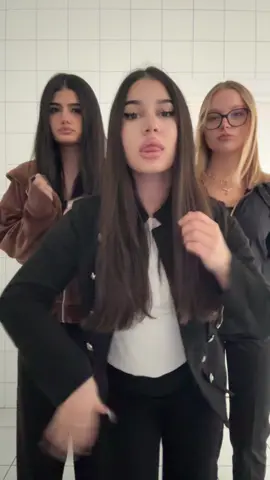 @Алитишка