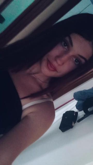 @𝑭