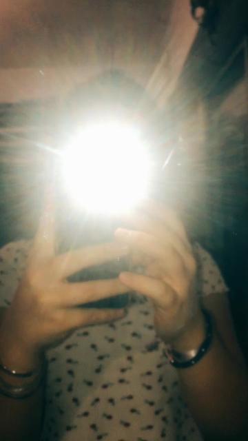 @J’ai les yeux vert les gens ;)