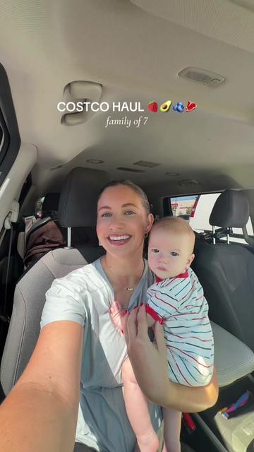 @Emily | Twin Mom + 3