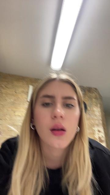 @Alex Zelenska