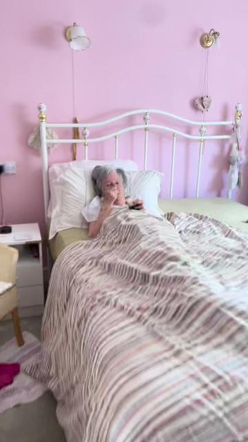 @Dan And Her Nan