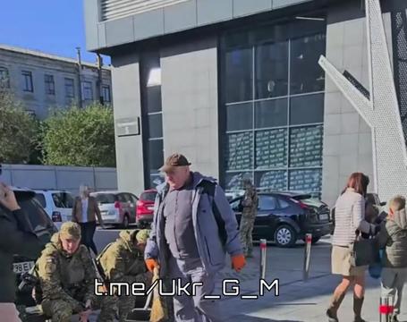 @U_G_M