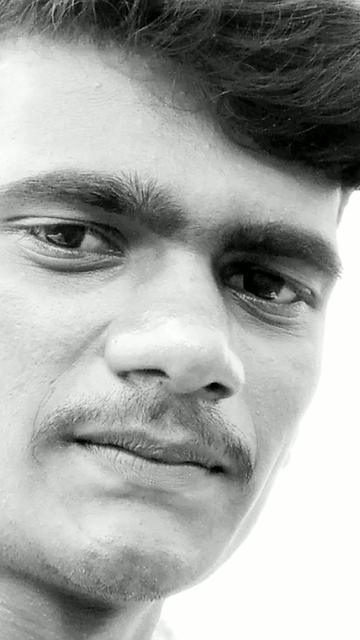 @Rajumudhiraj