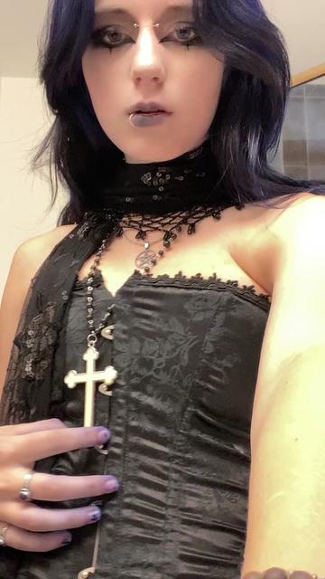 @blood.and.turpentine