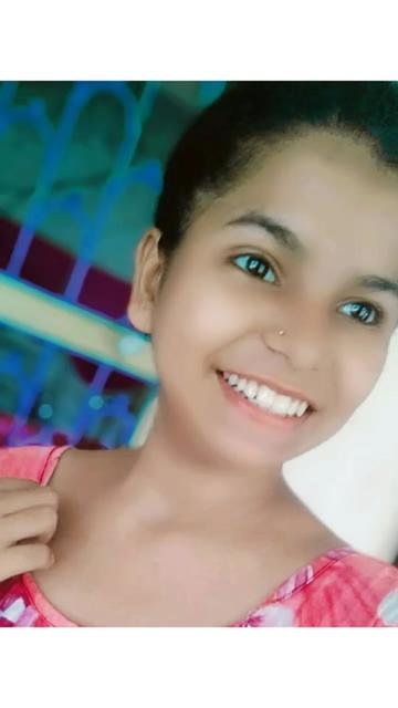 @👑Queen mandira 👑