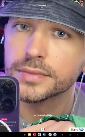 @ImUrHero