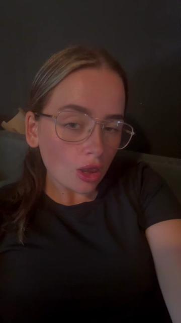 @caitlinxhunter
