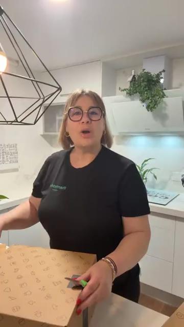 @María Esteve con Thermomix