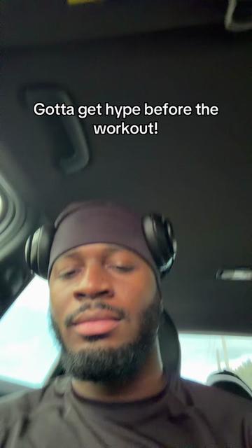 @👾