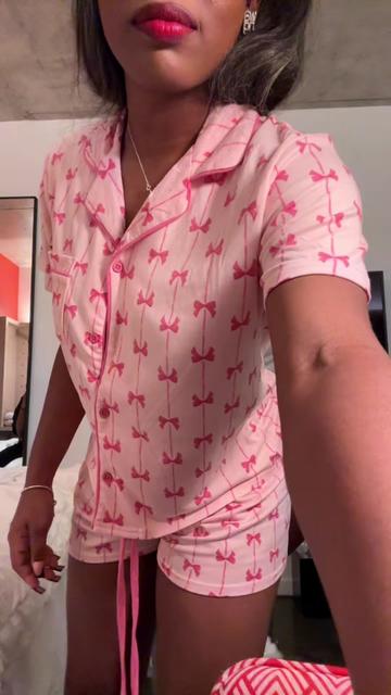 @Hanniya🐝💋🍒💕🐷🌈
