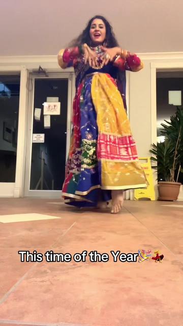 @(nidhzazz) Dr. Nidhi Joshi