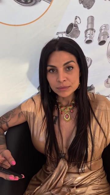 @Natasha Moneva