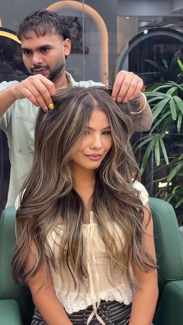 @Munney salon