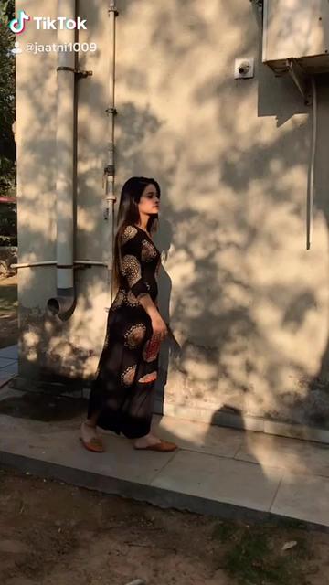 @(SONIKA CHAUDHARY)