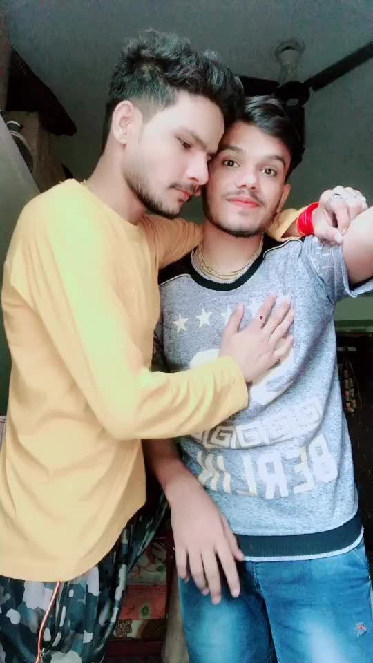 @✅aaditya Vaishnav👑