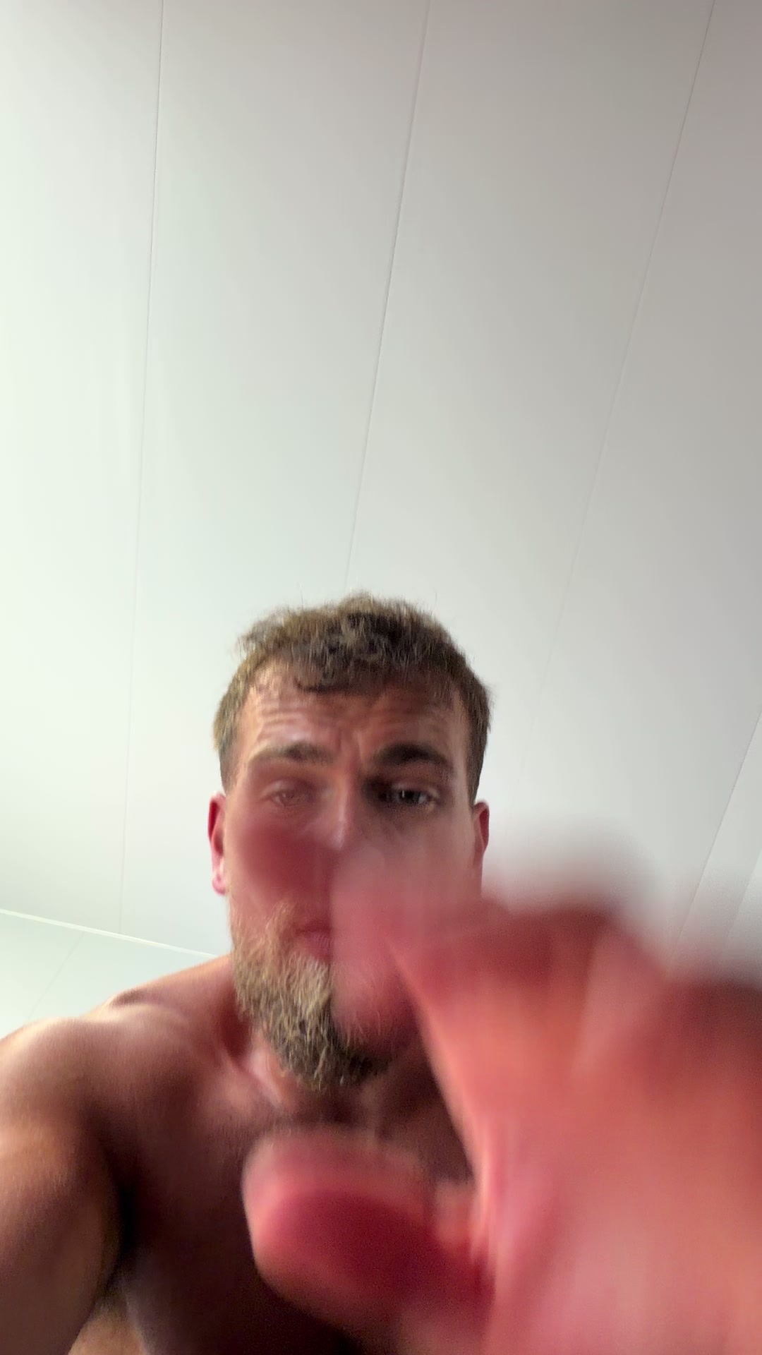 @Officialfinch93