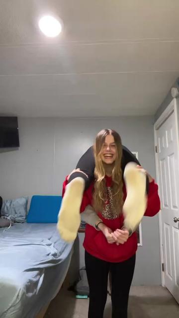 @c_j747