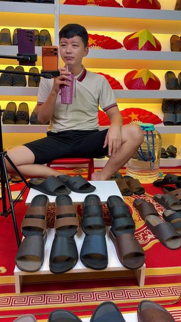 @HẬU Bán Dép