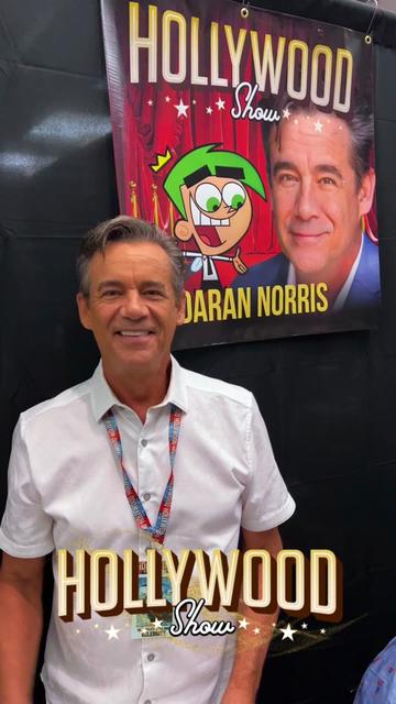 @Hollywoodshow.com
