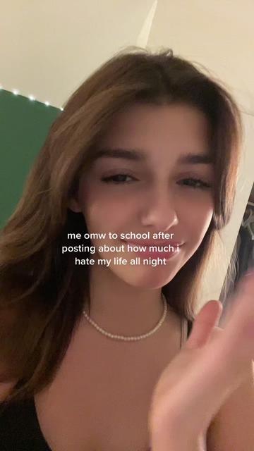 @🙇♀️