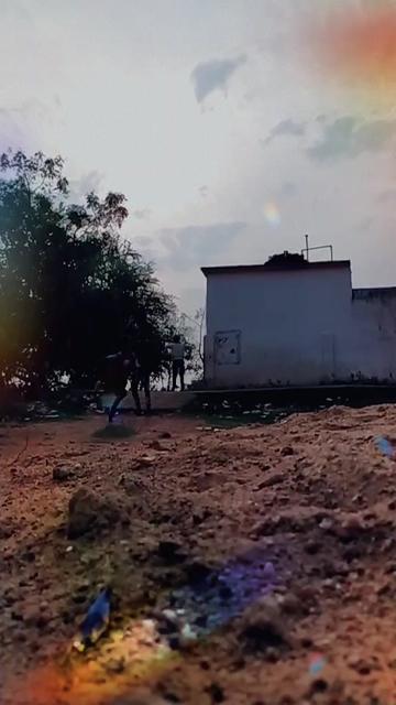 @Akku Dancer😎