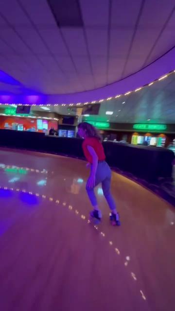 @retro_skater_girl