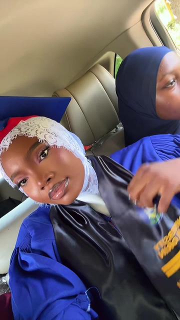 @Khayrah_o