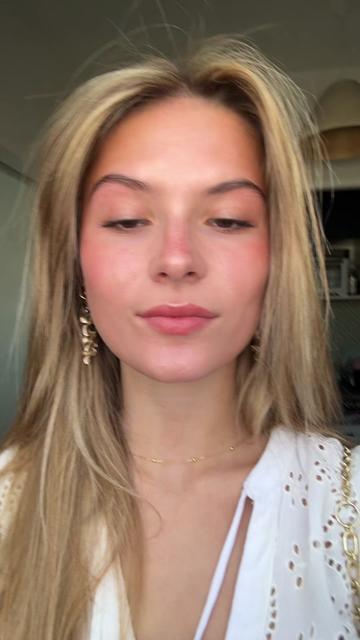 @laura-tncr