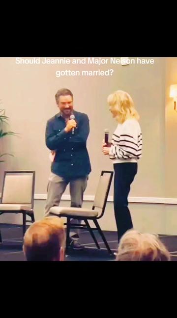 @Hollywoodshow.com